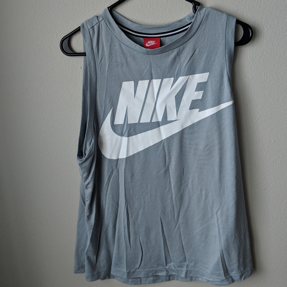 Nike muscle tee tank